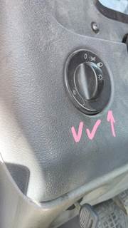 Freightliner Cascadia 125 Headlamp Switch