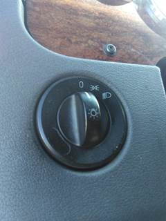 Freightliner Cascadia 125 Left Headlamp Switch