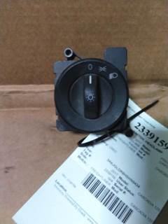 Freightliner Cascadia 125 Headlamp Switch
