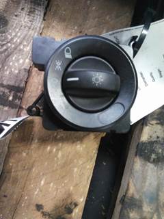 Freightliner Cascadia 126 Headlamp Switch