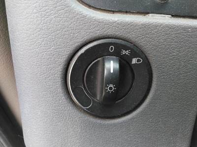 Freightliner Cascadia Evolution Headlamp Switch