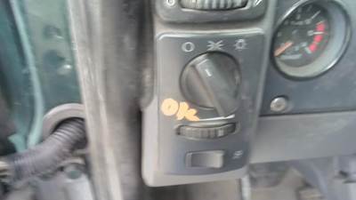 Mack Pinnacle CXU612 Left Headlamp Switch for a Mack CXU612