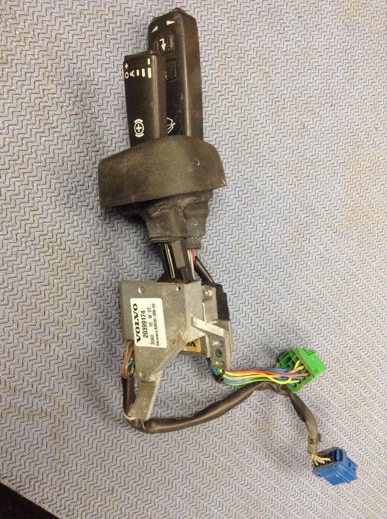 2011 Volvo VNL Dashboard Switch For Sale Toledo, OH 2120407