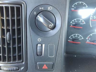 Volvo VNL Headlamp Switch