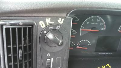 Volvo VNL Left Headlamp Switch