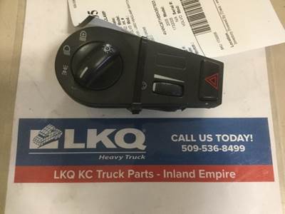 Volvo VNL Headlamp Switch