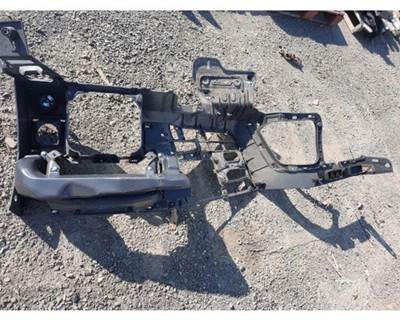 Freightliner Cascadia 126 Dashboard Assembly