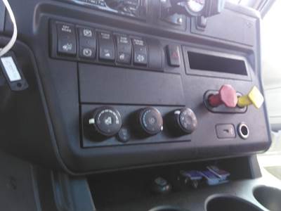 International LT Dashboard Assembly