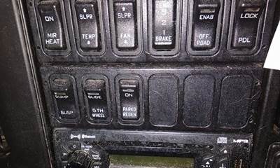 International ProStar Dashboard Assembly for a International PROSTAR 122