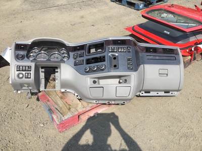 Peterbilt 579 Dashboard Assembly