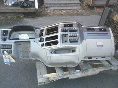 Peterbilt 579 Dashboard Assembly