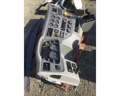 Peterbilt 579 Dashboard Assembly