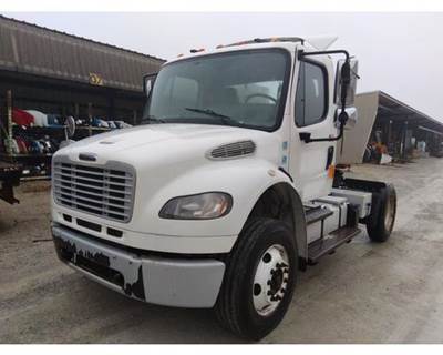 Freightliner M2 106 Day Cab Truck