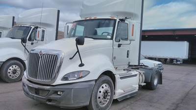 International ProStar Day Cab Truck