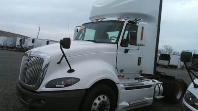 International ProStar Day Cab Truck