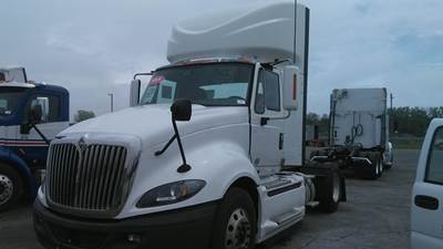 International ProStar Day Cab Truck