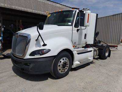 International ProStar Day Cab Truck