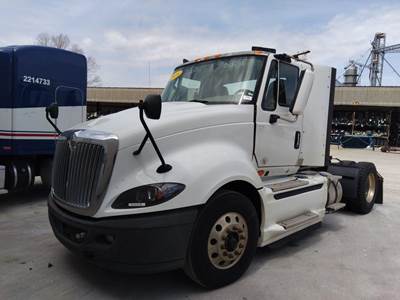 International ProStar Day Cab Truck