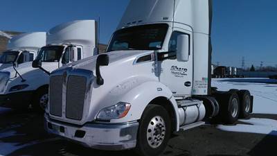 Kenworth T680 Day Cab Truck
