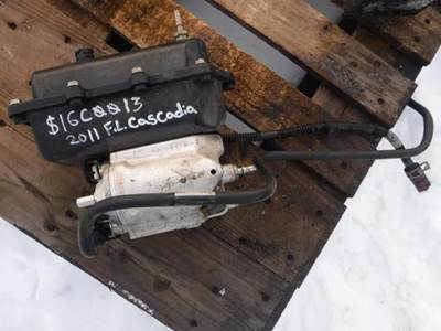 Freightliner Cascadia 125 DEF Pump