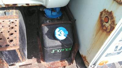 Ford F-650 Left DEF Tank for a Ford F650SD (SUPER DUTY)