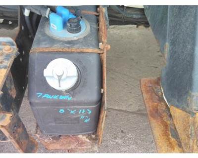 Ford F-750 Left DEF Tank for a Ford F750SD (SUPER DUTY)