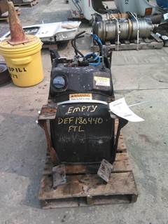 Freightliner Cascadia 113 DEF Tank