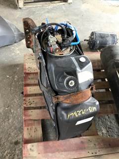 Freightliner Cascadia 113 DEF Tank