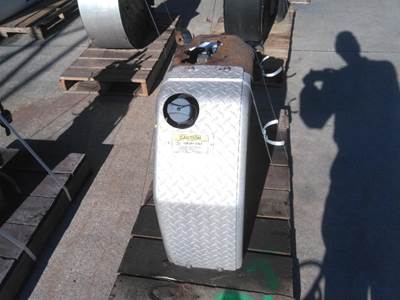 Freightliner Cascadia 113 DEF Tank