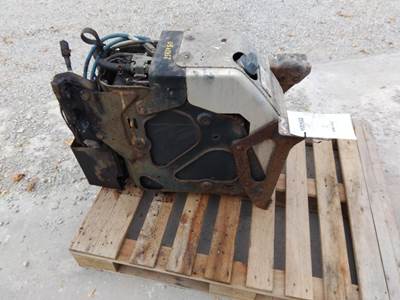 Freightliner Cascadia 113 Left DEF Tank