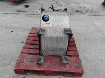 Freightliner Cascadia 113 Left DEF Tank