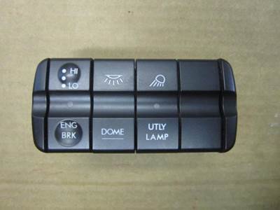 Freightliner Cascadia 113 DEF Tank