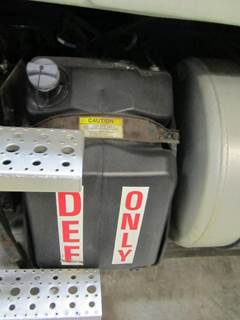 Freightliner Cascadia 125 DEF Tank