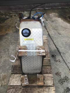 Freightliner Cascadia 125 DEF Tank