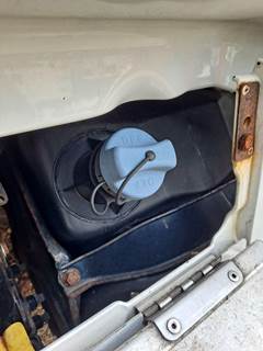 Freightliner Cascadia 125 Left DEF Tank