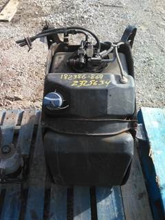 Freightliner Cascadia 125 DEF Tank