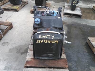 Freightliner Cascadia 125 DEF Tank