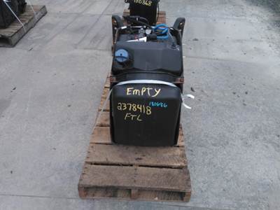 Freightliner Cascadia 125 DEF Tank for a Freightliner CASCADIA 125 2018UP