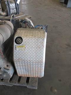 Freightliner Cascadia 125 DEF Tank