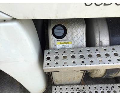 Freightliner Cascadia 125 Left DEF Tank