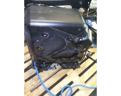 Freightliner Cascadia 125 Left DEF Tank