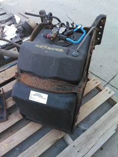 Freightliner Cascadia 126 DEF Tank