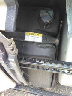 Freightliner Cascadia 126 DEF Tank