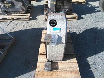 Freightliner Cascadia 126 DEF Tank