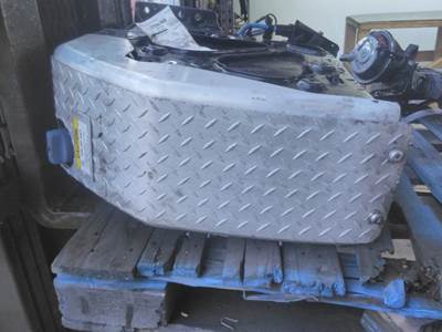 Freightliner Cascadia 126 Left DEF Tank