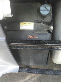 Freightliner Cascadia 126 DEF Tank