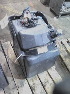 Freightliner Cascadia 126 Left DEF Tank