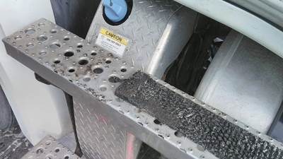 Freightliner Left DEF Tank for a Freightliner CASCADIA 126