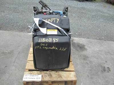 Freightliner Cascadia DEF Tank