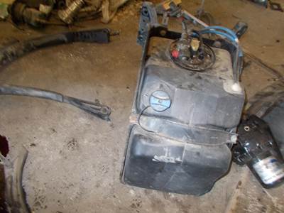 Freightliner Cascadia DEF Tank